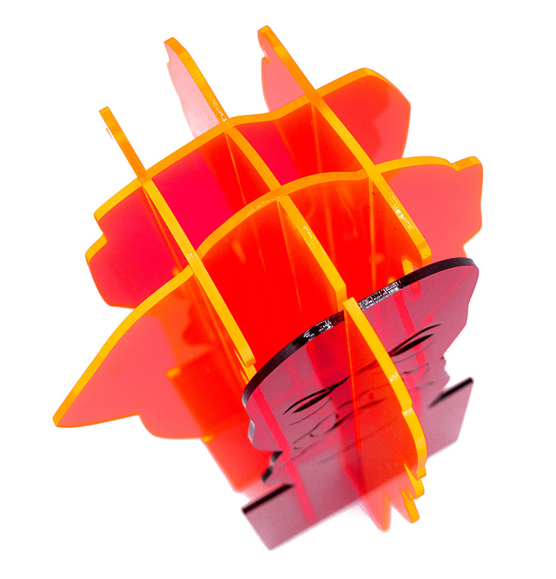 Carl X _Version I – Figur aus farbigen Acrylglas