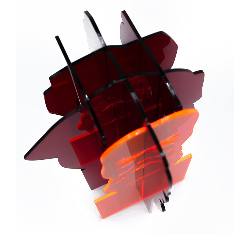 Carl X _Version III – Figur aus farbigen Acrylglas