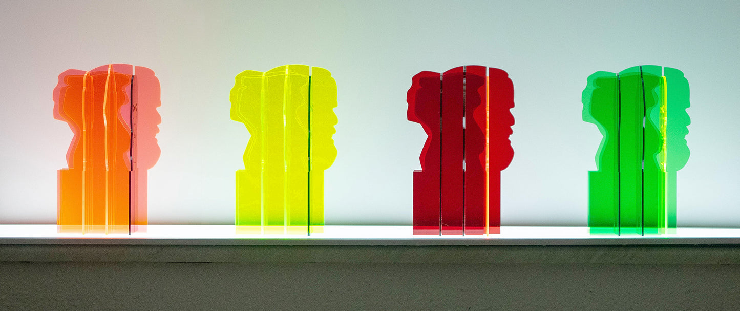 Carl X _Version II – Figur aus farbigen Acrylglas