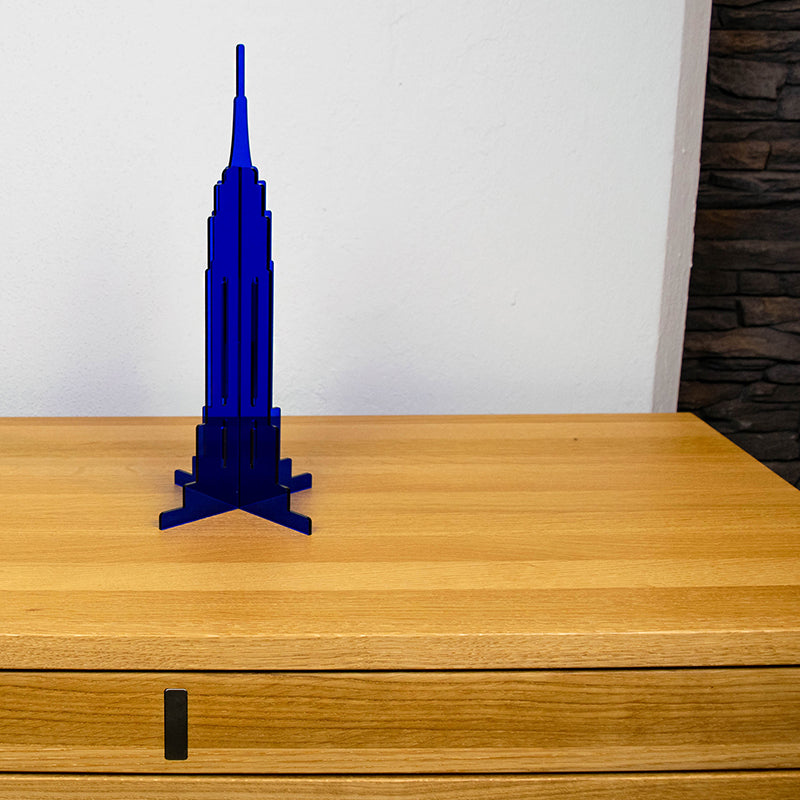 Empire State – Figur aus farbigen Acrylglas